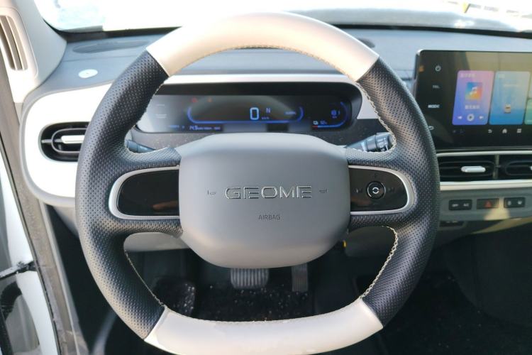 Used Geely Galaxy Panda 2025 210 km – Yuanqi Bear