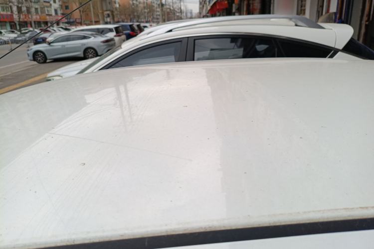 Used Venucia R50 2015 1.6L Manual Fashion Edition