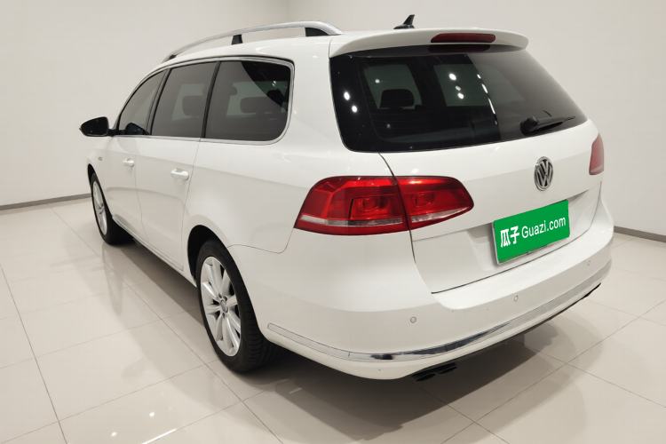 Used Volkswagen Magotan 2015 Travel Edition 2.0 TSI Comfort Version Exterior 3