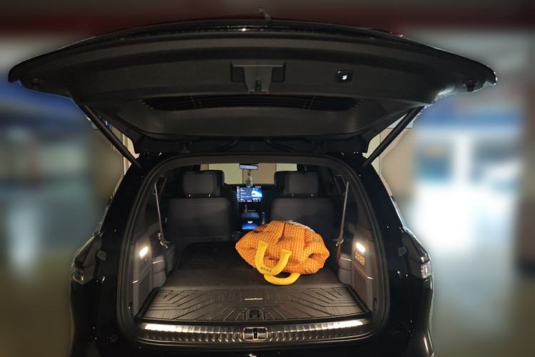 Used Nio ES8 2026 Model 6-seat Executive Luxury Edition
