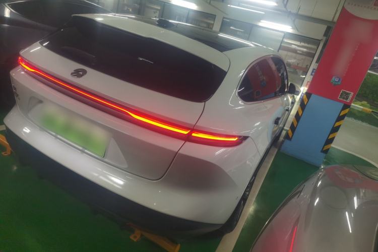 Used Nio ET5T 2023 75 kWh Touring Rear Right 45 Deg