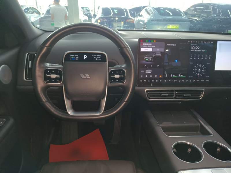 Used Li Auto L9 2022 Max model — 10