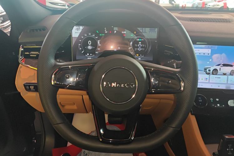 Used Lynk & Co 09 EM-P 2021 2.0T PHEV Ultra 7-Seater
