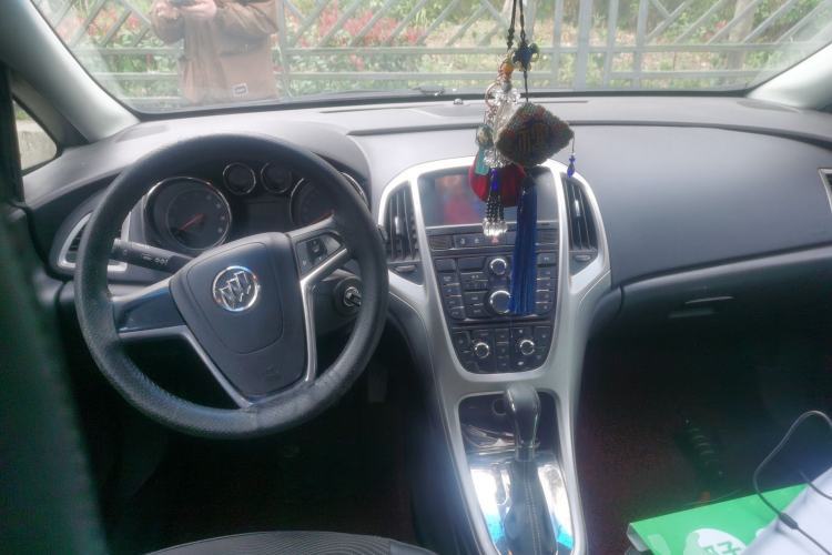 Used Buick GT 2014 XT 1.6L Automatic Fashion Edition