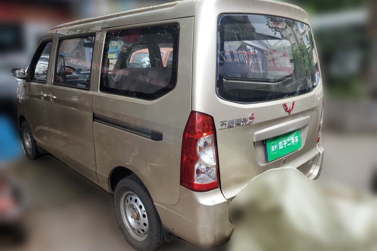 Used Wuling Rongguang 2014 1.2L S Base Model
