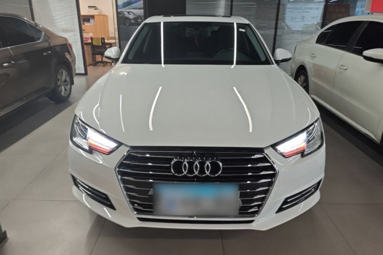 Used Audi A4L 2018 30th Anniversary Edition 40 TFSI Trendy Model Front