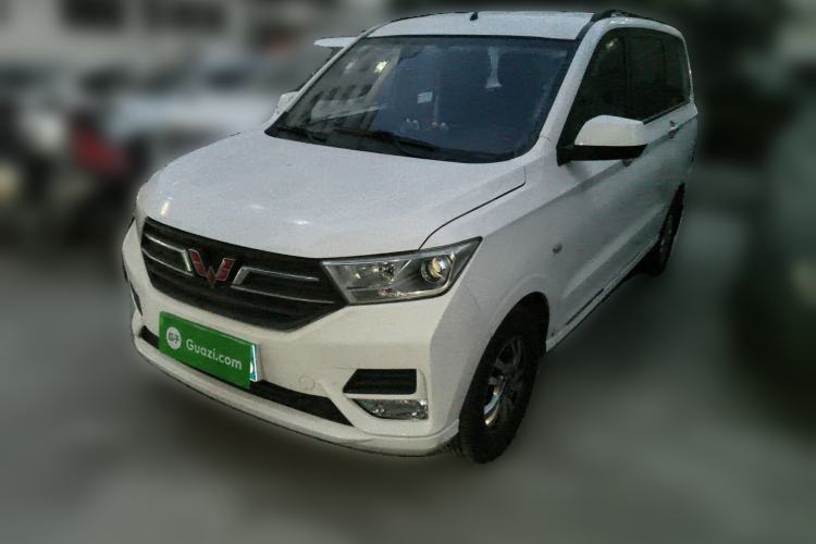 Used Wuling Hongguang 2019 1.5L S Comfort Edition China VI LAR