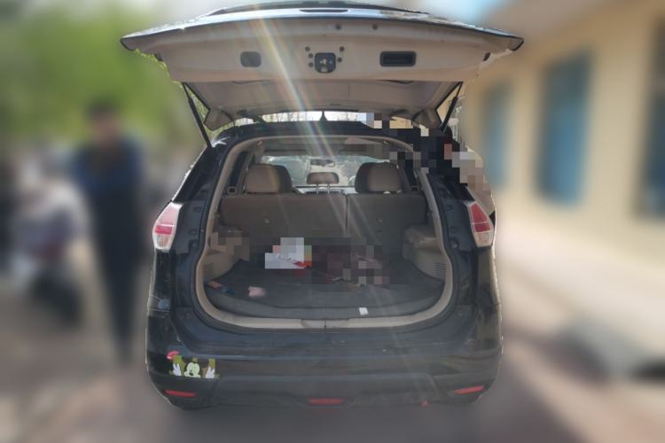 Used Nissan X-Trail 2014 2.0L CVT Comfort Edition 2WD Trunk