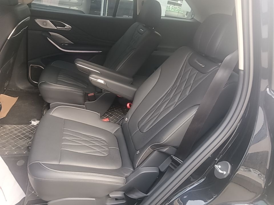 Hongqi HS7 PHEV 2024 2.0T PHEV Four-Wheel Drive Flagship Edition 6 Seats — снимка 20
