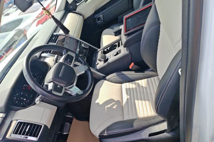 Used Land Rover Discovery 2021 360 PS R-Dynamic S