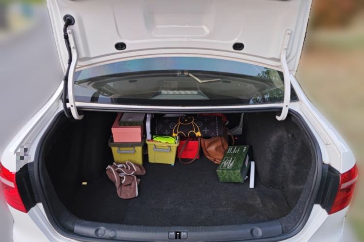 Used Volkswagen Lavida 2013 Revised Version 1.4 TSI Manual Comfort Edition Trunk