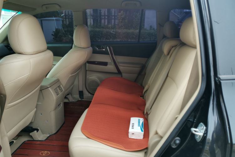 Used Toyota Highlander 2009 2.7L 2WD 5-Seater Elite Edition
