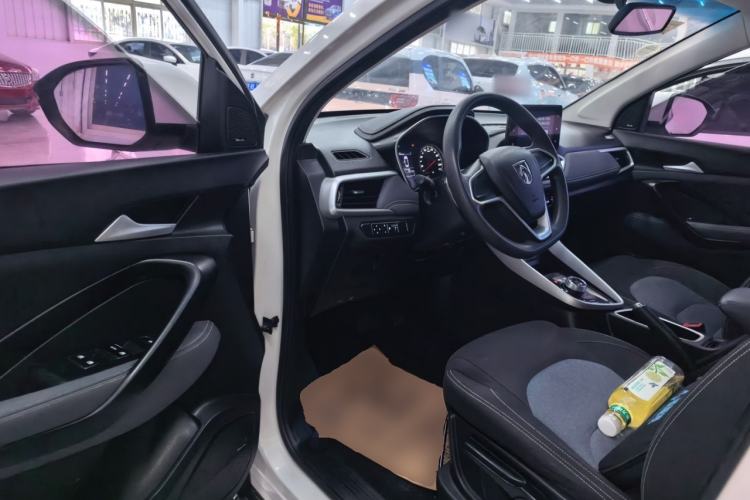 Used Baojun 530 2018 1.8L Automatic Elite Version China V Emission Standard
