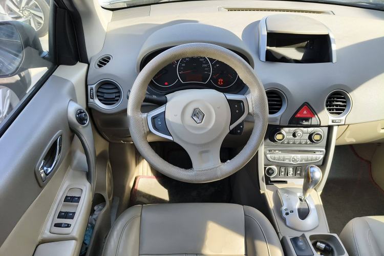 Used Renault Koleos 2009 2.5L 4x4 Comfort Edition
