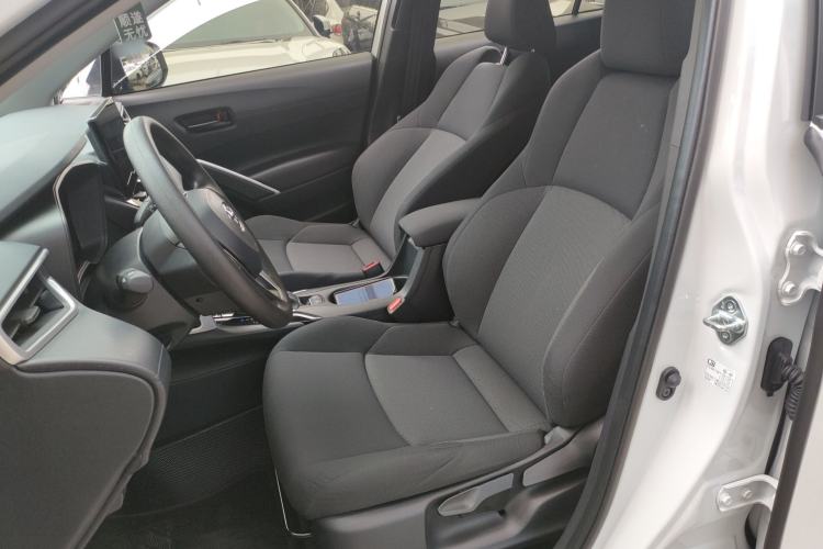 Used Toyota FRONTLANDER 2024 2.0L CVT Elite Edition
