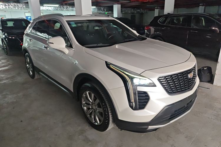 Used Cadillac XT4 2018 28T Two-Wheel-Drive Luxury Model
