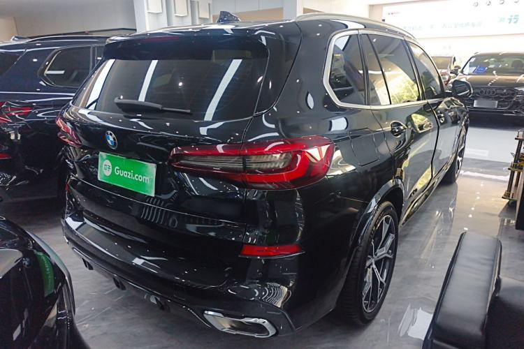 Used BMW X5 2022 Restyled xDrive 40Li M Sport Package