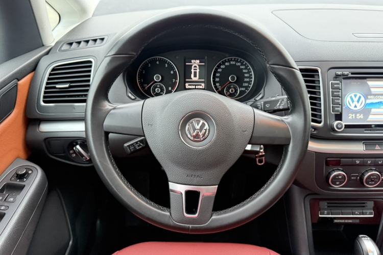 Used Volkswagen Sharan 2013 2.0 TSI Standard Model
