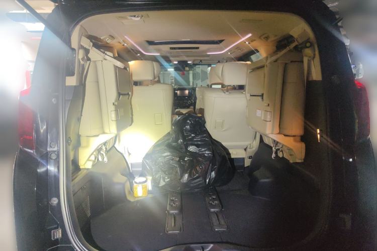 Used Toyota Alphard 2015 3.5L Luxury Edition