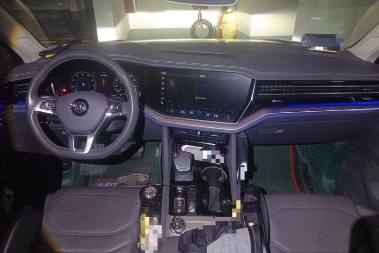 Used Volkswagen Touareg 2020 2.0 TSI RuiShang Edition China VI Standard
