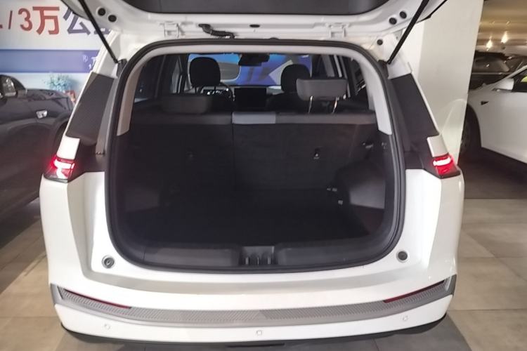 Used AION Y 2023 Plus 610 Enjoy Edition Trunk
