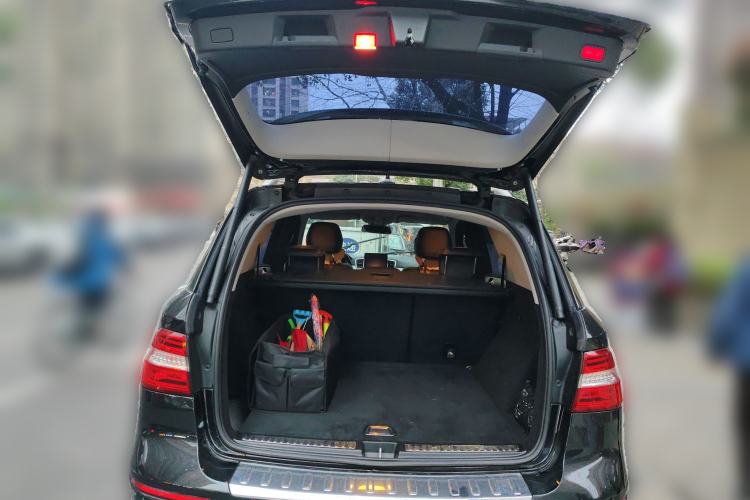 Used Mercedes-Benz M-Class 2012 ML 300