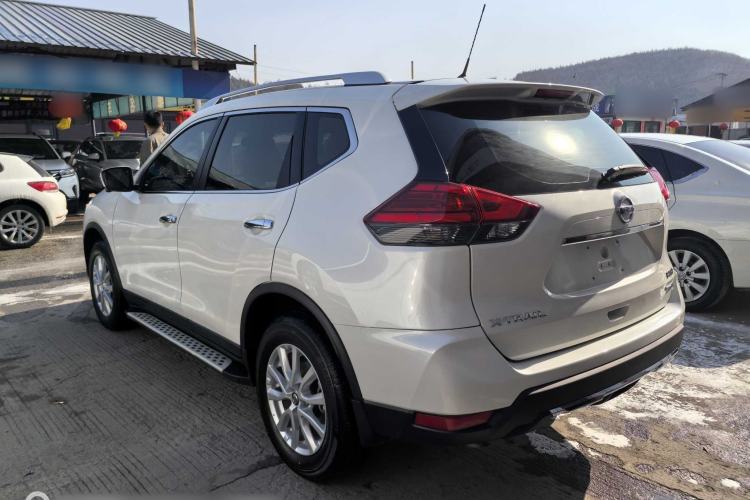 Used Nissan X-Trail 2019 2.0L CVT Smart Connect Comfort Edition 2WD Exterior 3