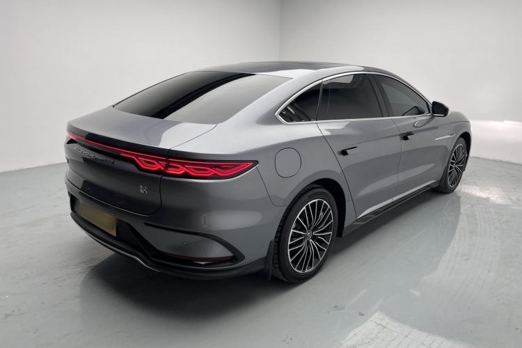 Used BYD Han 2024 EV Glory Edition 506KM Front-Wheel-Drive Premium Model