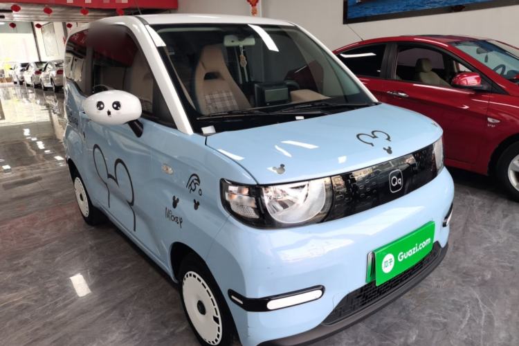 Used Chery QQ Ice Cream 2024 Youth Edition 205km Milkshake Front Right 45 Deg