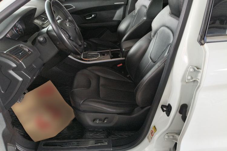 Used Land X7 2015 2.0T Panoramic Prestige Edition
