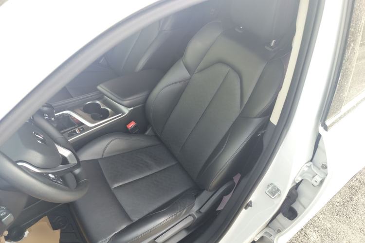 Used Changan CS55PLUS 2020 1.5T Manual Colorful Model