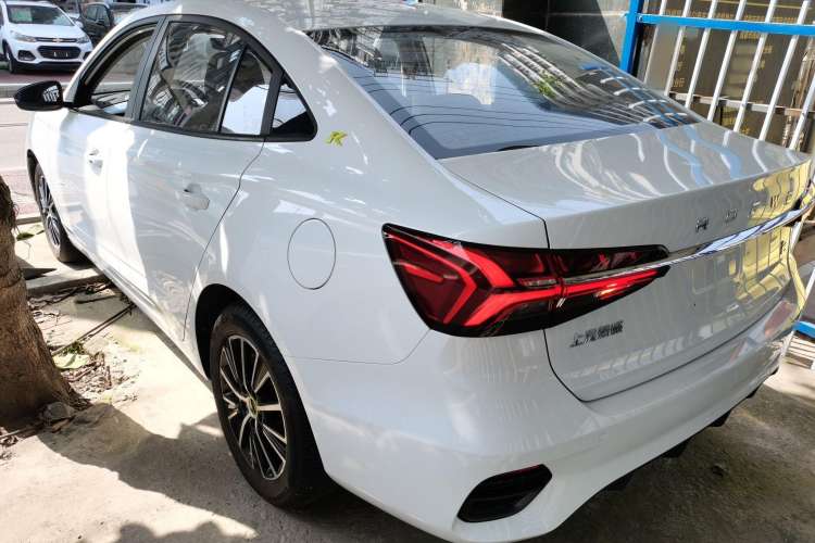 Used Roewe i5 2021 1.5L CVT Platinum Edition