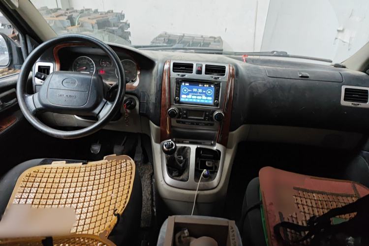 Used Jinbei Express 2017 2.0L Classic Version V19 Center Console