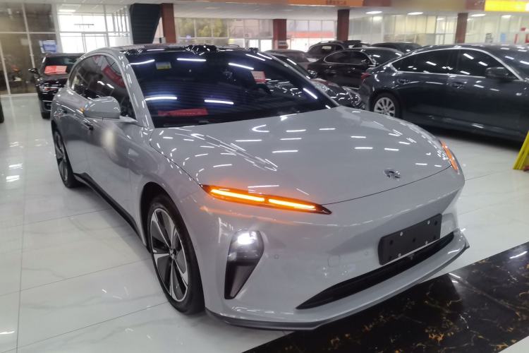 Used Nio ET5T 2024 75kWh Touring Front Right 45 Deg