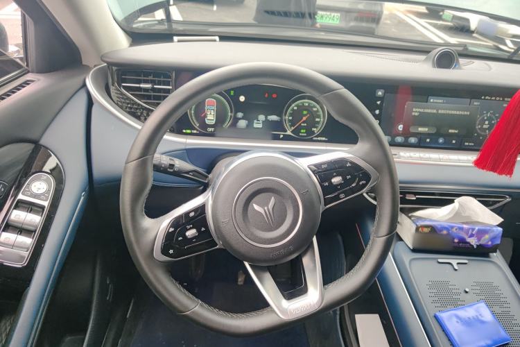 Used VOYAH FREE 2024 Ultra-Long Range Intelligent Driving Version Steering Wheel