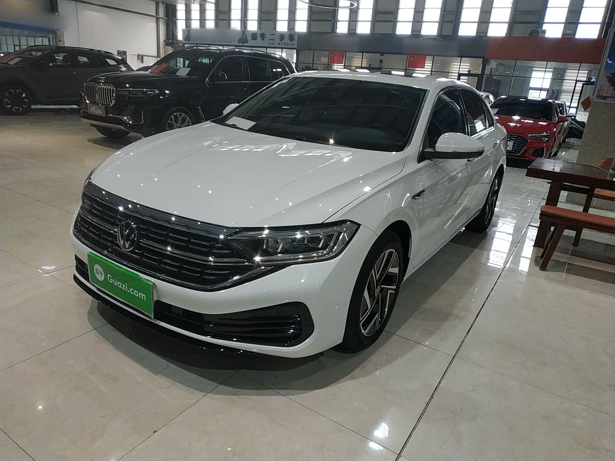 Parte inferior delantera