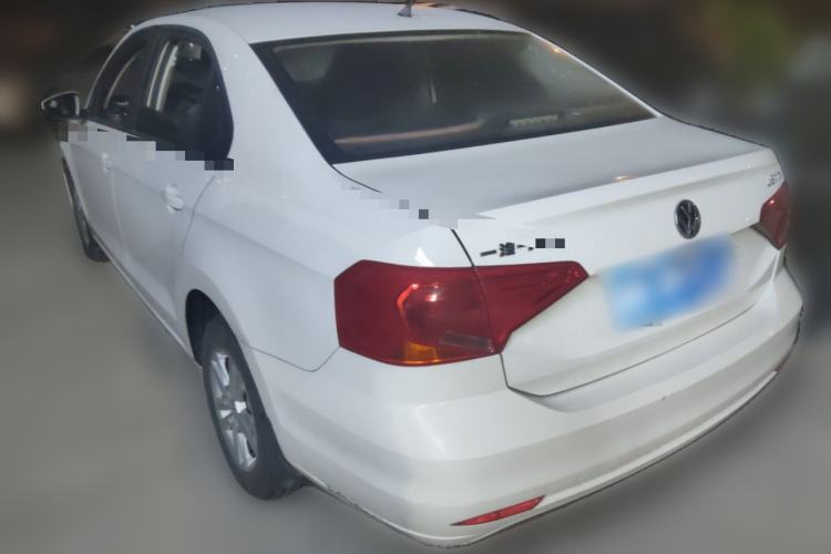 Used Volkswagen Jetta 2017 1.5L Manual Fashion Edition