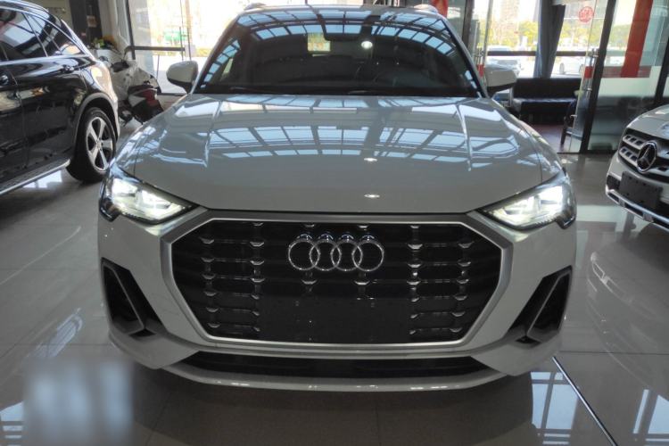 Used Audi Q3 2020 35 TFSI Ambition Dynamic Edition
