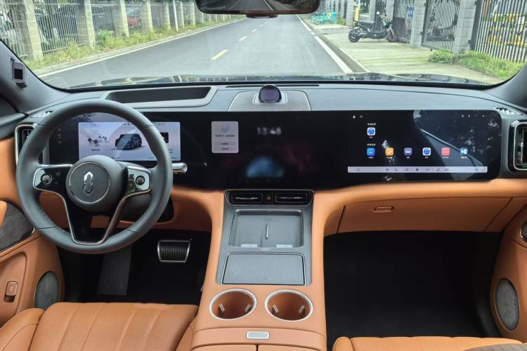 Used Hima AITO M8 2025 Extended-Range Max+ Version 53.4 kWh 6-Seater Edition