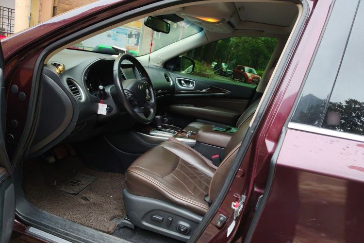 Used Infiniti QX60 2014 2.5 S/C Hybrid All-Wheel-Drive Versatile Edition