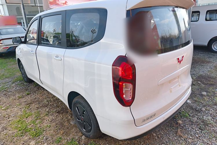 Used Wuling Hongguang New Energy 2025 Model Range-Extending Hybrid 150KM Comfort Edition Rear Left 45 Deg