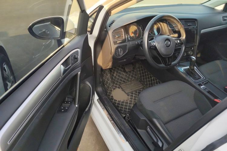 Used Volkswagen Golf 2019 1.6L Automatic Comfort Model China V Standard