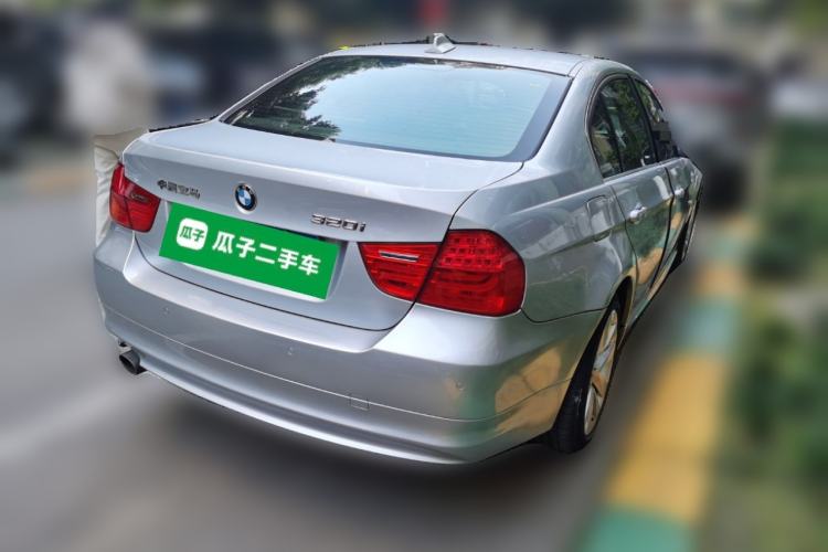 Used BMW 3 Series 2011 320i Luxury Edition
