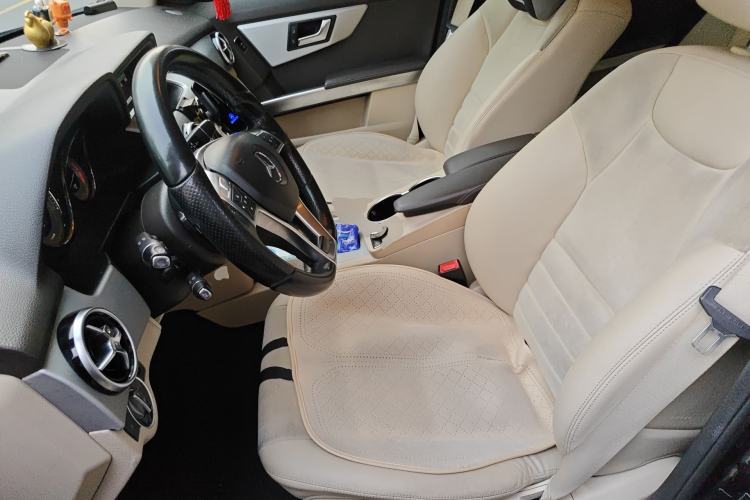 Used Mercedes-Benz GLK-Class 2015 GLK 260 4MATIC Dynamic Edition Ultimate Version Left Front Seat