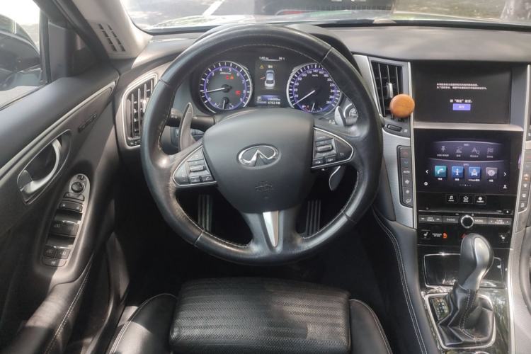 Used Infiniti Q50 2014 3.7L Luxury Sport Edition Steering Wheel