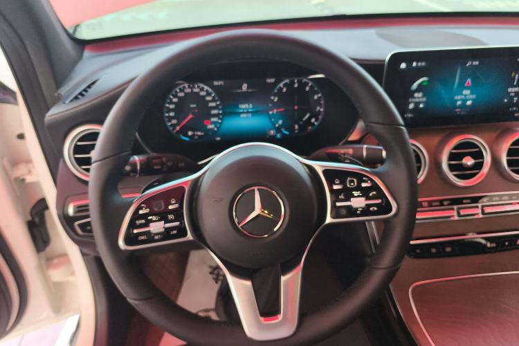 Used Mercedes-Benz GLC 2020 GLC 260 L 4MATIC Luxury Model
