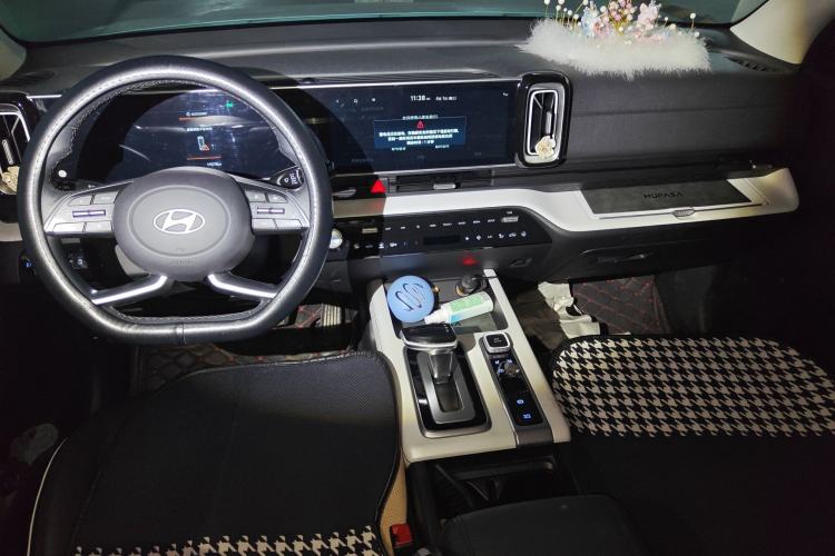 Used Hyundai ix35 2023 Musso 2.0L Deluxe Edition DLX
