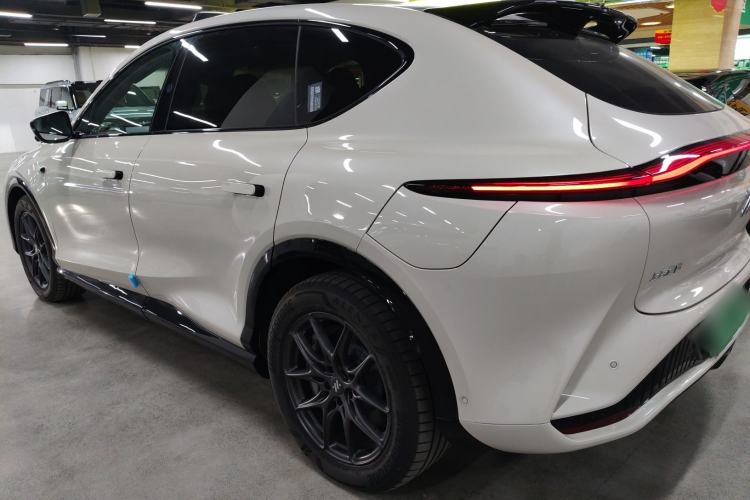 Used IM LS7 2024 90 kWh Max Elite Rear-Drive Version
