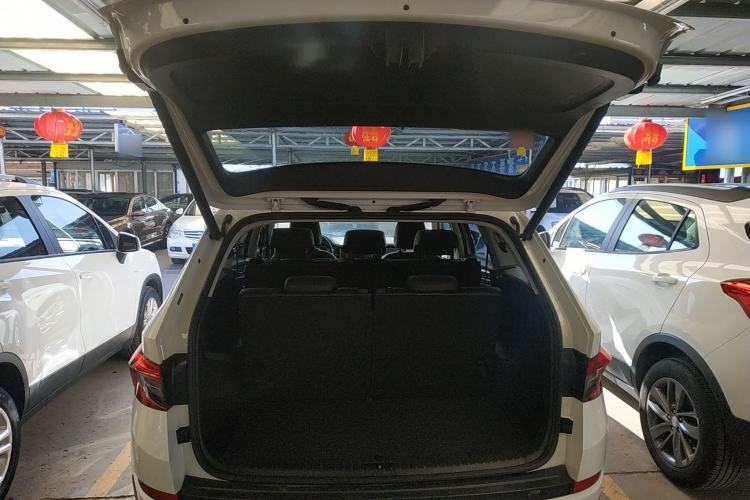 Used Skoda Kodiaq 2017 TSI330 7-Seater Two-Wheel-Drive Luxury Edition
