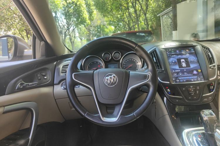 Used Buick Regal 2014 2.0L Leading Fashion Edition Steering Wheel